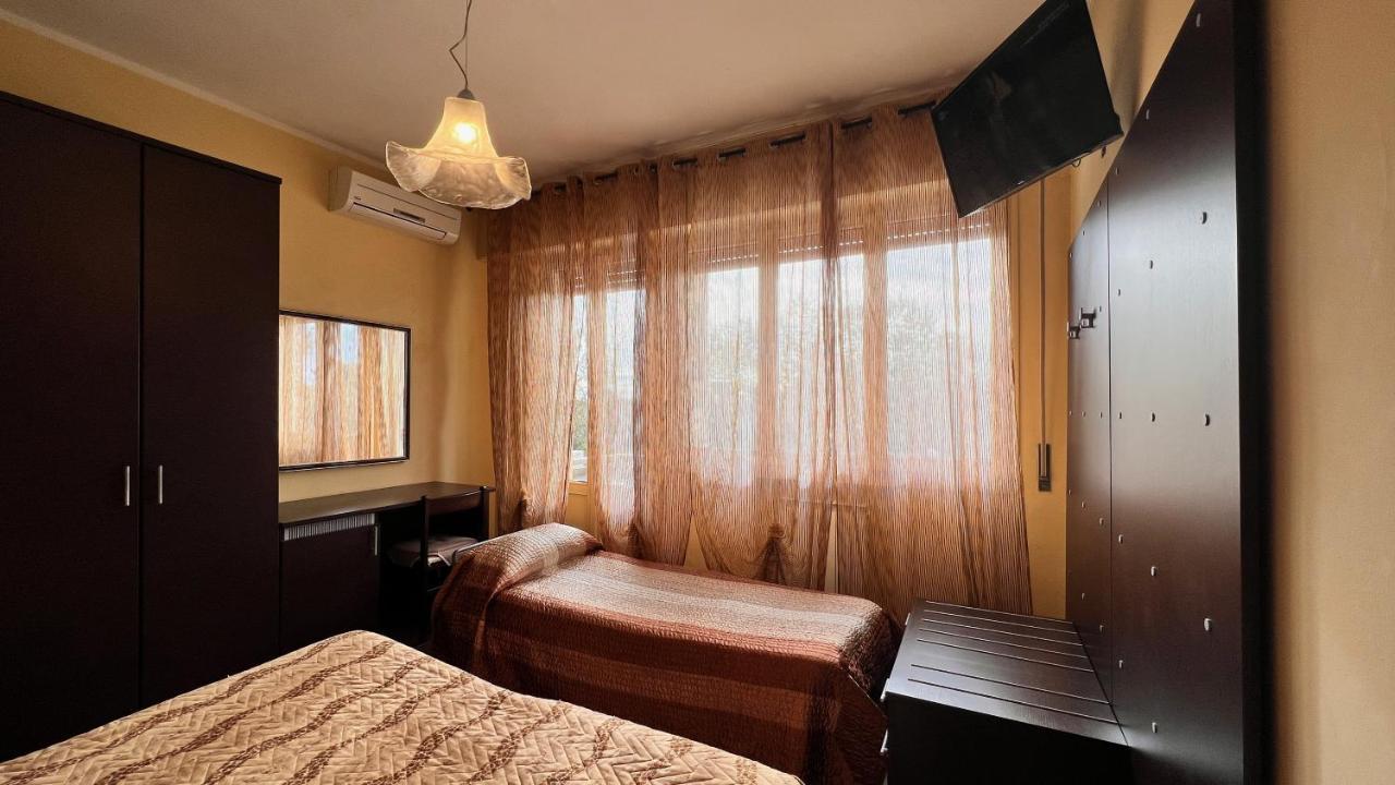 Hotel Il Cavaliere Nero Тиррения Экстерьер фото